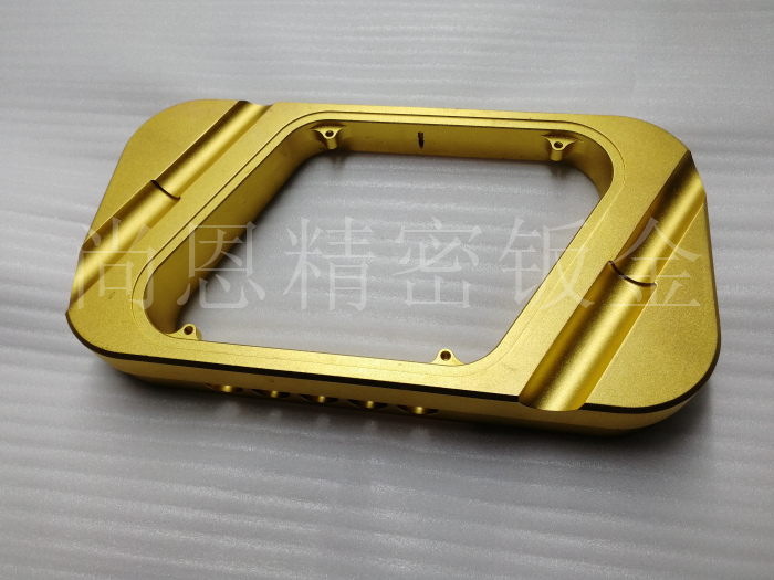 東莞鈑金加工時(shí)怎樣降低破損程度？